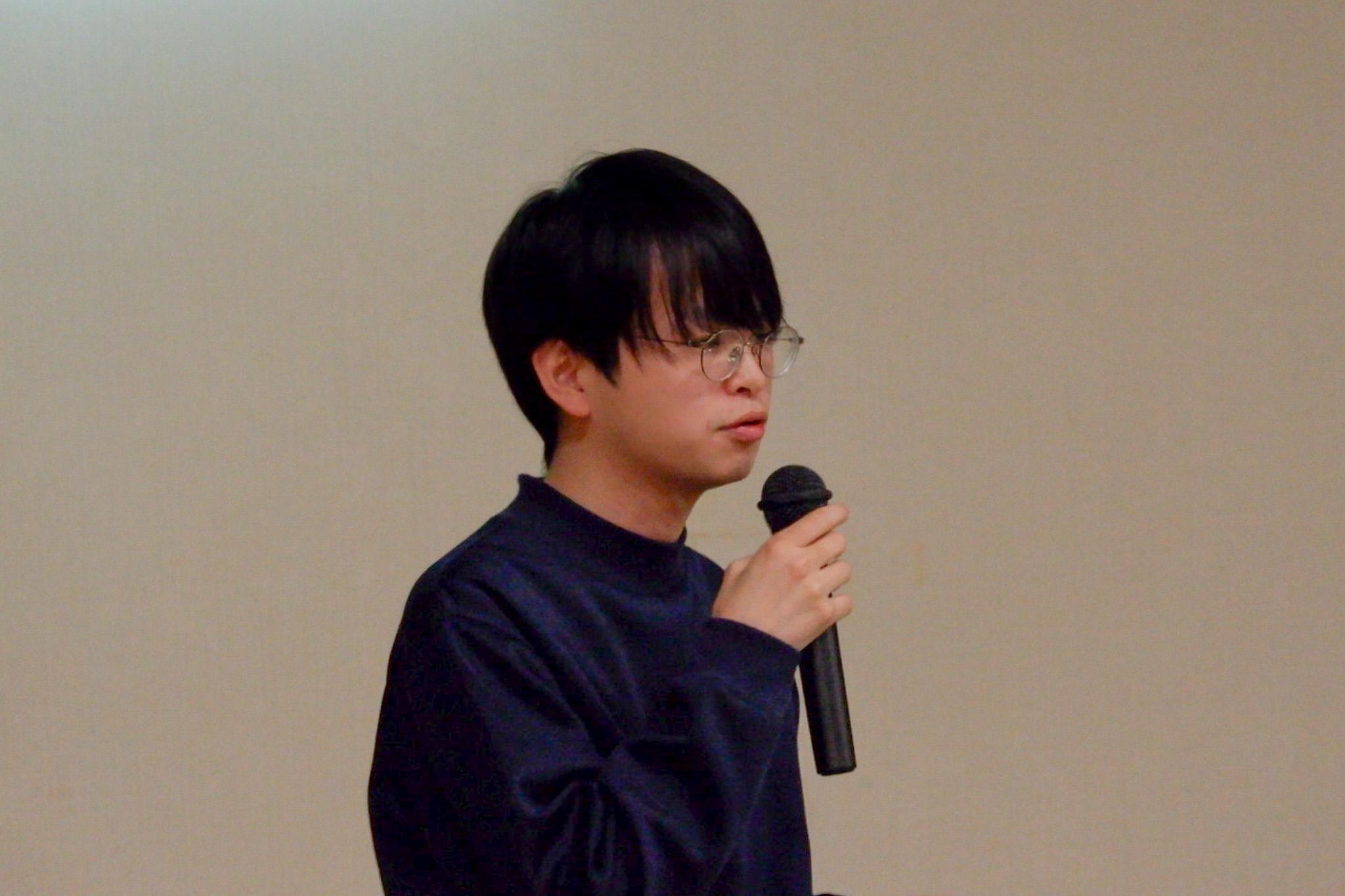 1人以上、前髪の画像のようです